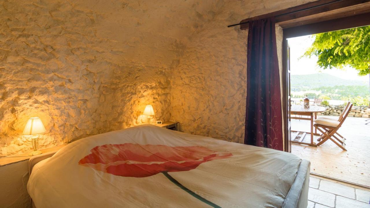 La Petite Grande Leilighet Lurs Eksteriør bilde